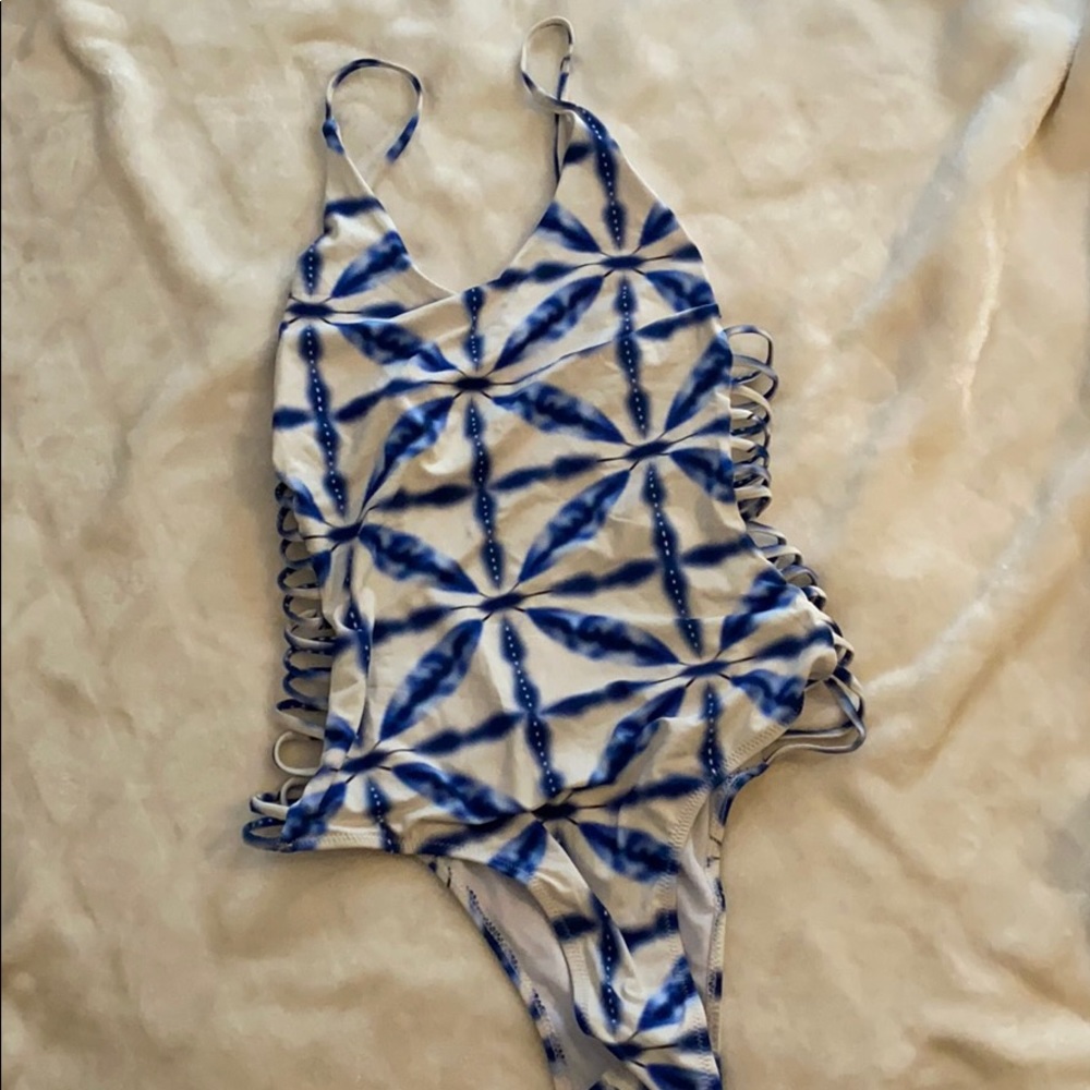 Cupshe Living Life on the Beach Tie Dye One Piece